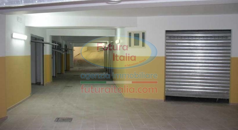 Rif. 204 | Milazzo centro | Box/Deposito carrabile