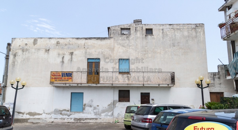 Rif. 422 - Terme Vigliatore - Casa singola da ristrutturare in VENDITA Rif. 422 - Terme Vigliatore - Casa singola da ristrutturare in VENDITA