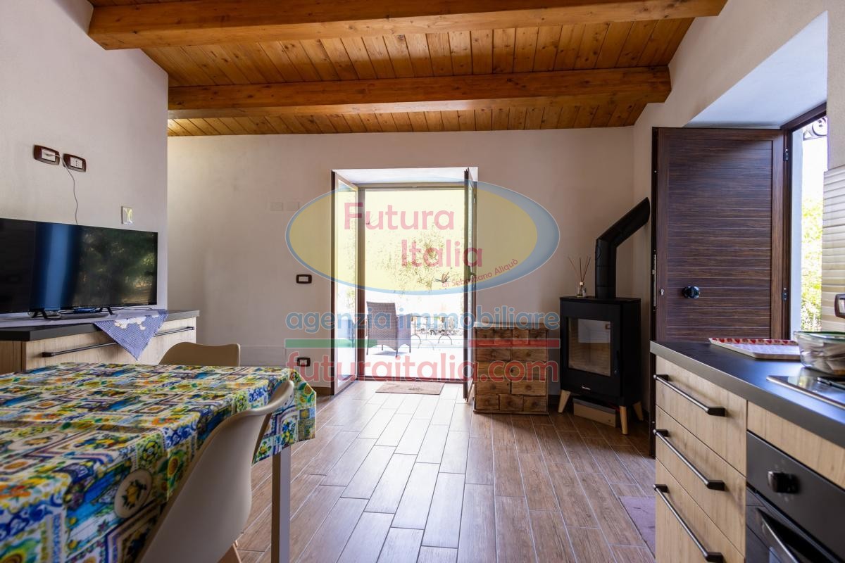 Rif. 541 | Tripi - Abakainon fraz. Campogrande | Casetta in pietra con uliveto privato, a pochi chilometri dal mare