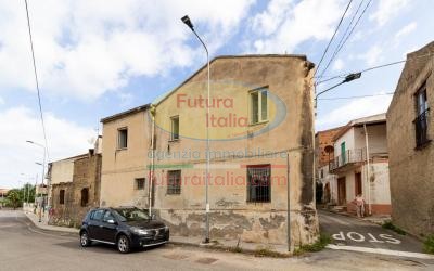 Rif. 511 | Terme Vigliatore | Casa a due piani dai tratti nostalgici