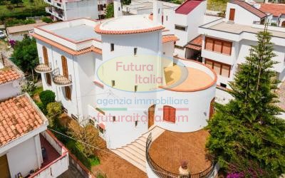 Rif. 526 | Terme Vigliatore | Prestigiosa villa a pochi passi dalla spiaggia di Marchesana